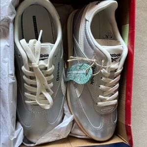 BRAND NEW! Reebok Classic Silver and White Shoes